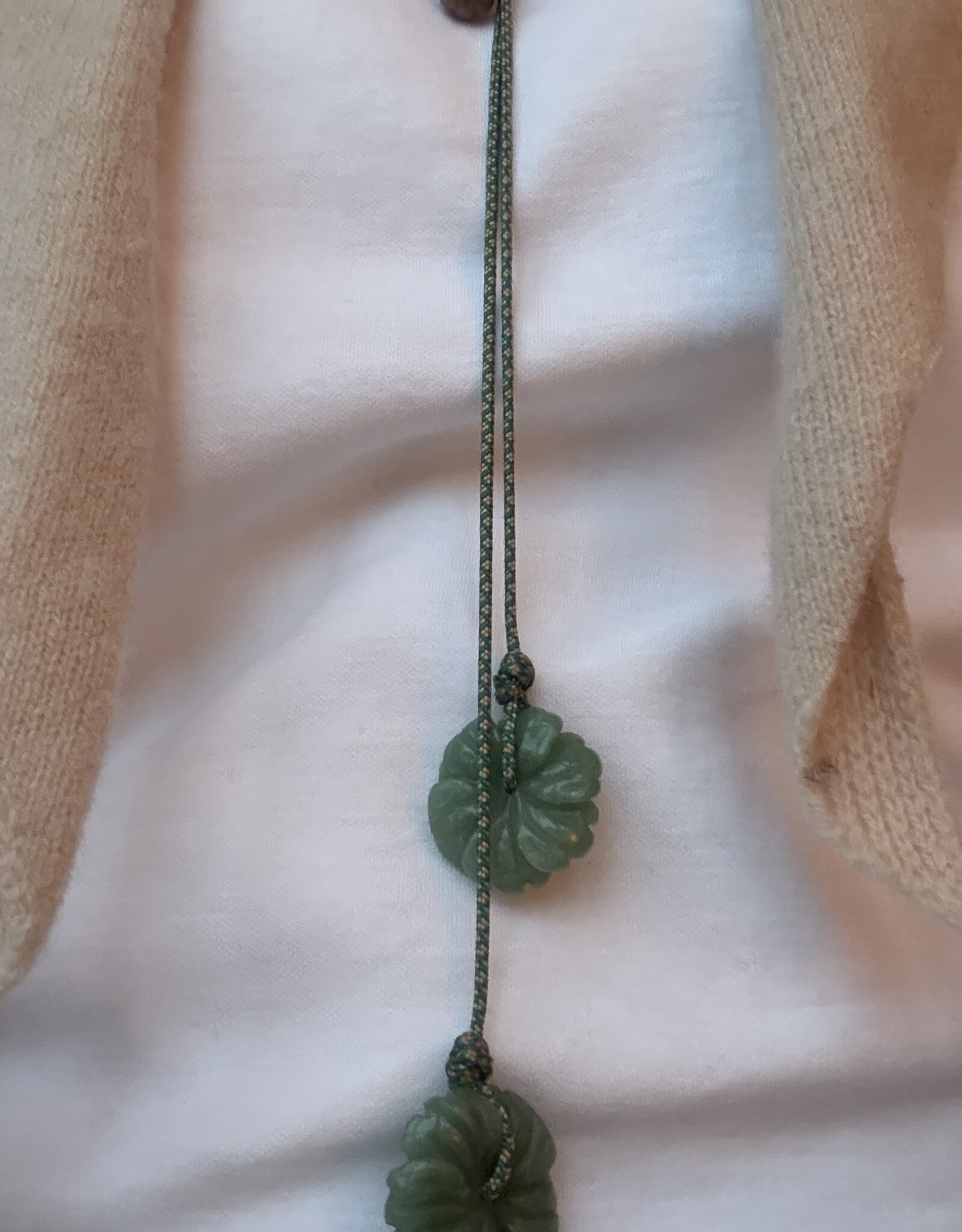 MIEQ Ketting met prachtige bloem van groene steen