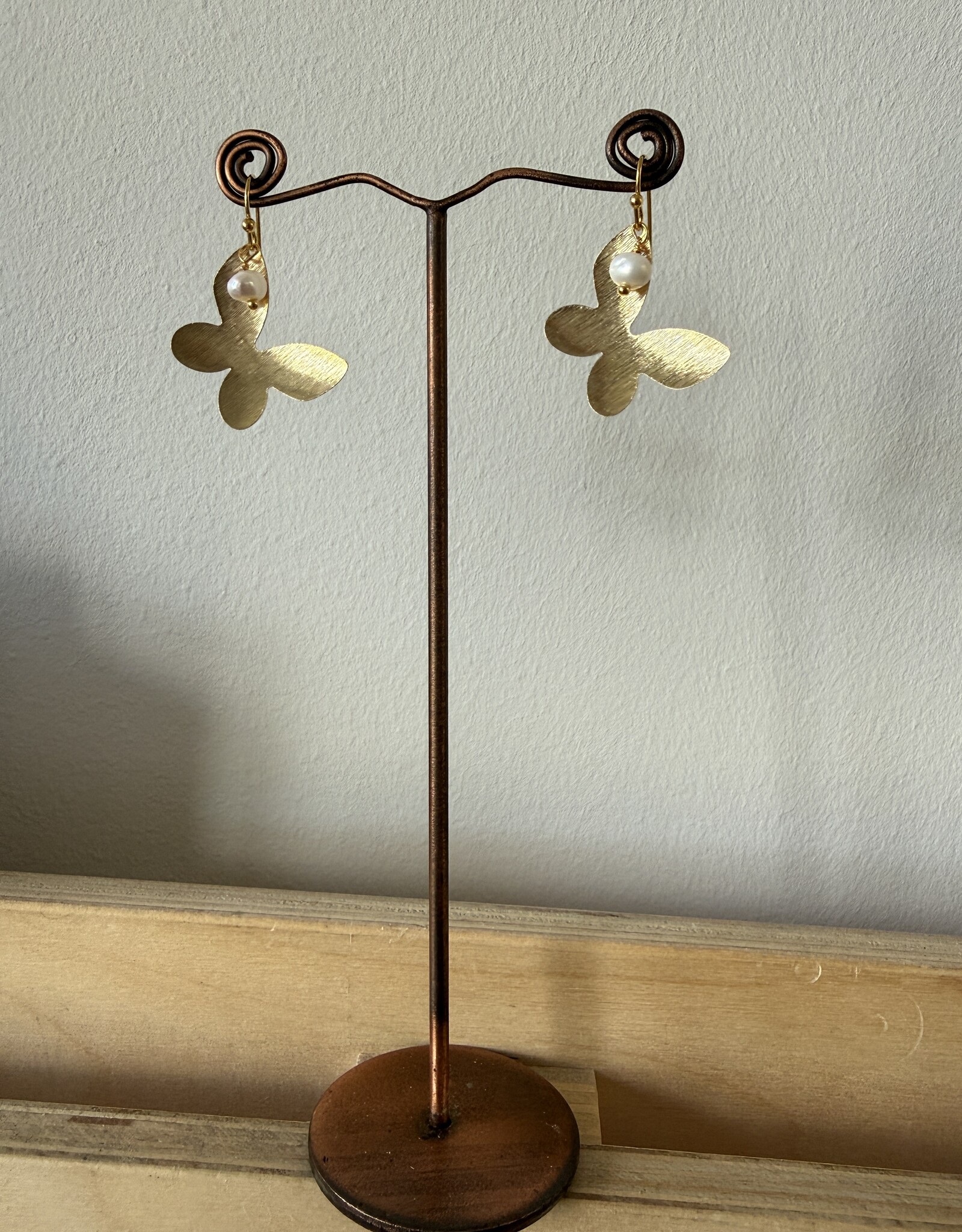 MIEQ Oorbellen vlinder met parel