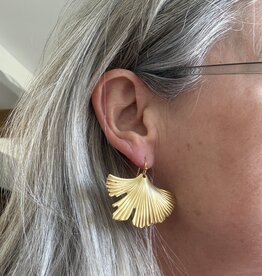 MIEQ Oorbellen Japanse Geluksbloem