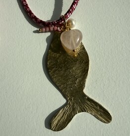 MIEQ Ketting vis aan rood/roze draad