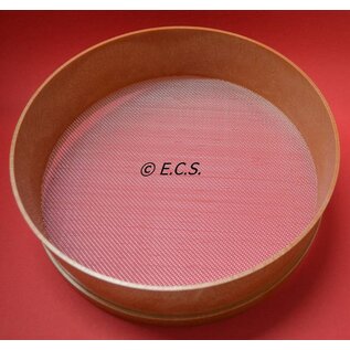 Plastic strainer