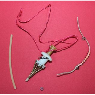 Pinzette Quadro für problemlosen Einsatz des Gummischlauch an den Ringen