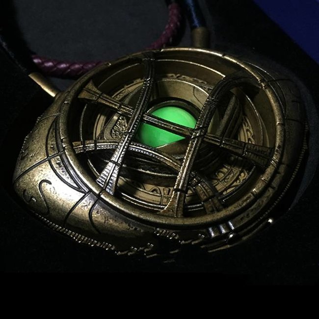 Marvel Doctor Strange - Eye of Agamotto  amulet