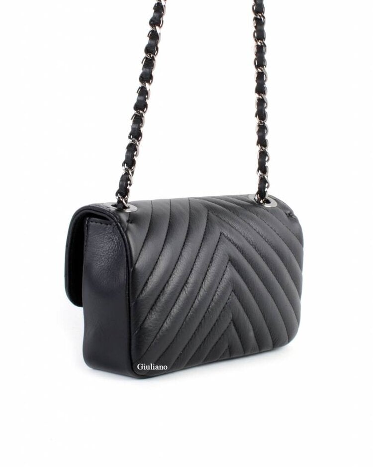 Leather shoulderbag