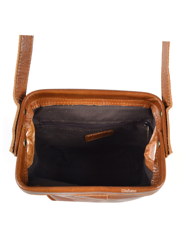 Leather shoulderbag  |  Buckle