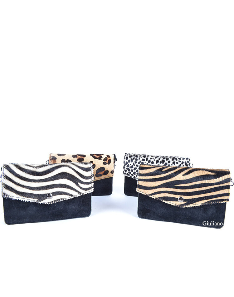 Suède lederen schoudertasje | Beltbag | Vacht | Print | 552626