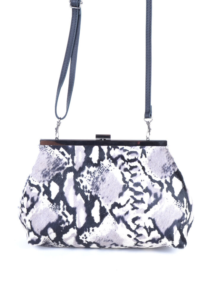 Leder-Schultertasche | Fell | Print | 900068
