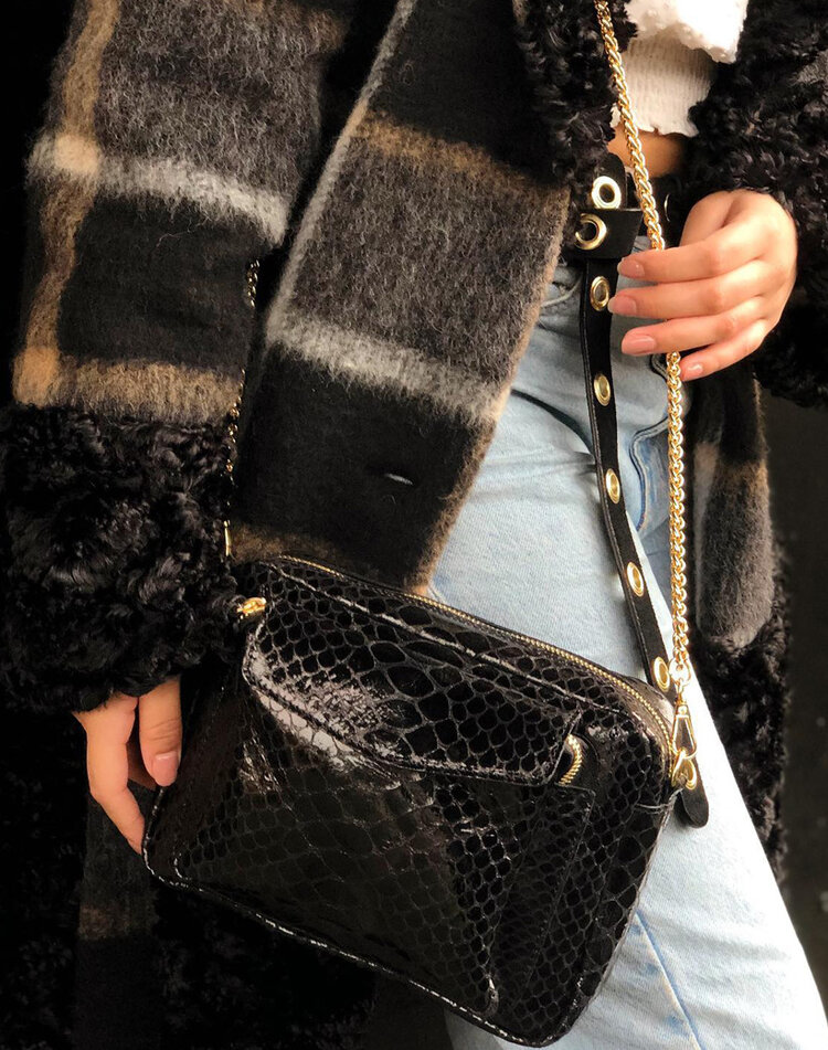 Leather shoulderbag  Snake