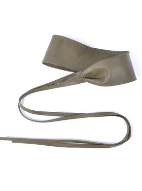 Leather button belt   - Fall