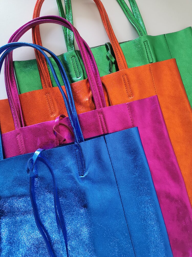 Leather shopper | Metallic