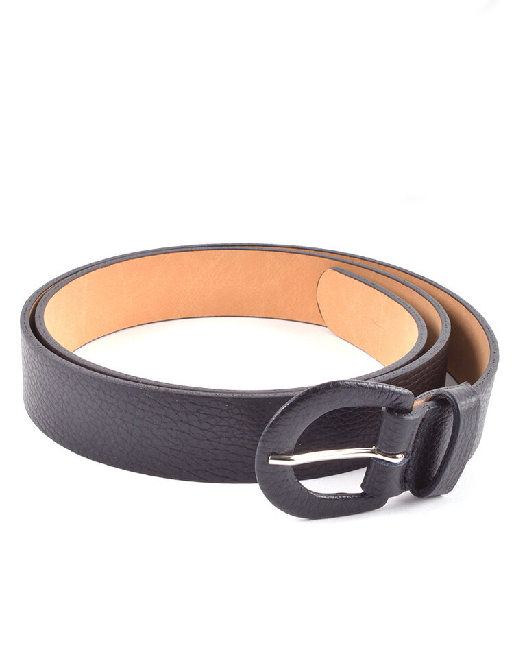 Leather belt