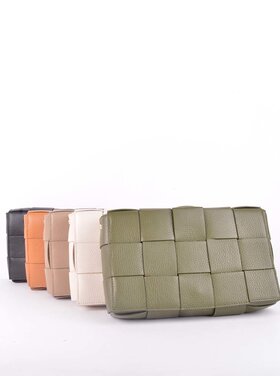 Leather shoulderbag |  Braided