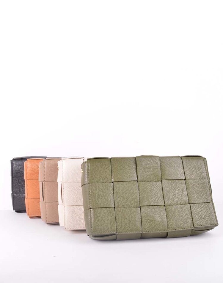 Leather shoulderbag |  Braided