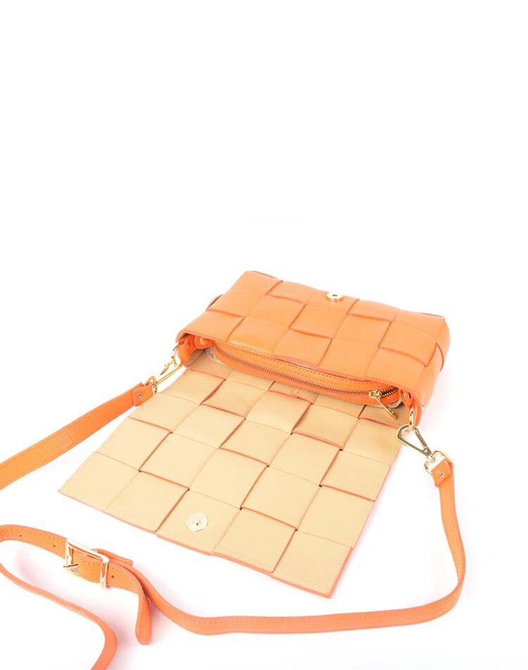 Leather shoulderbag |  Braided