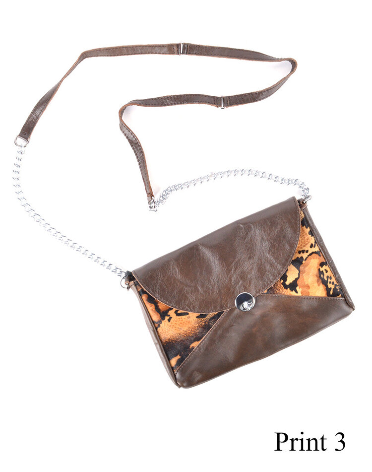 Kleine Leder-Schultertasche | Fell | Print