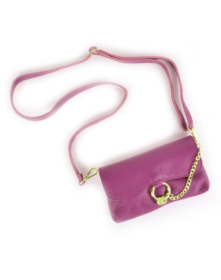 Leder-Schultertasche mit Ring und Kette | 552832