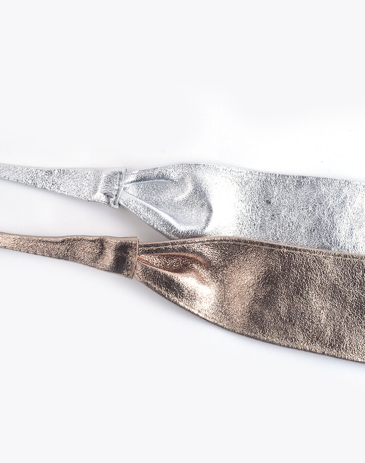 Leather button belt | Metallic