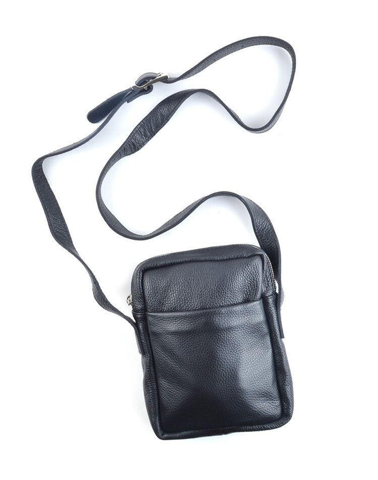 Leather shoulderbag | 900076