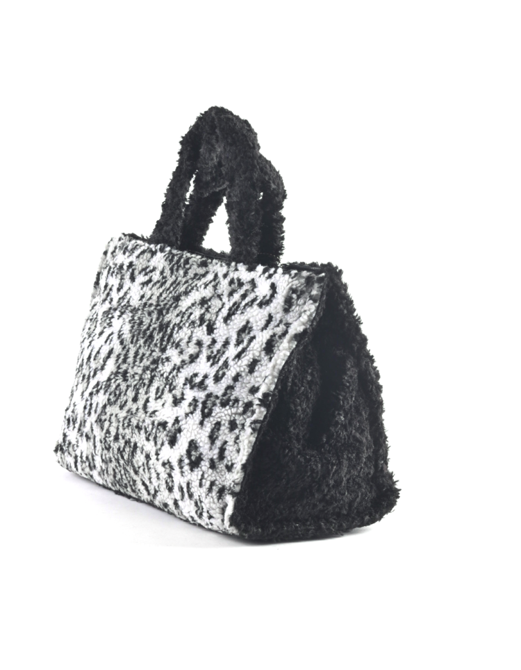 Giuliano Teddy handbag | 20112 - Copy
