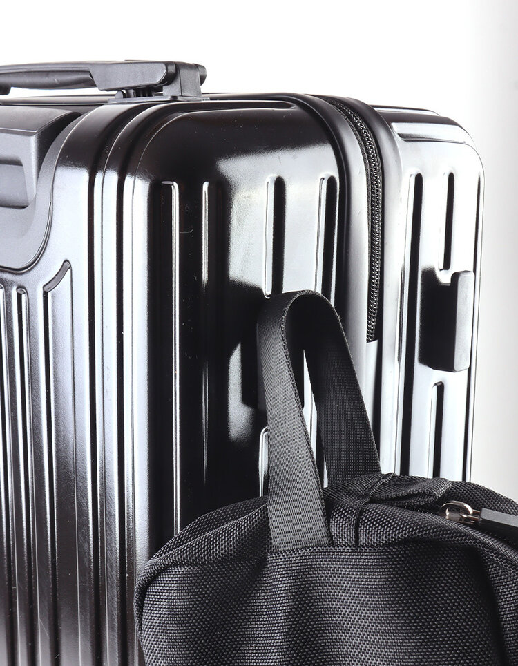 Giuliano Cabin Size Suitcase |  Giuliano