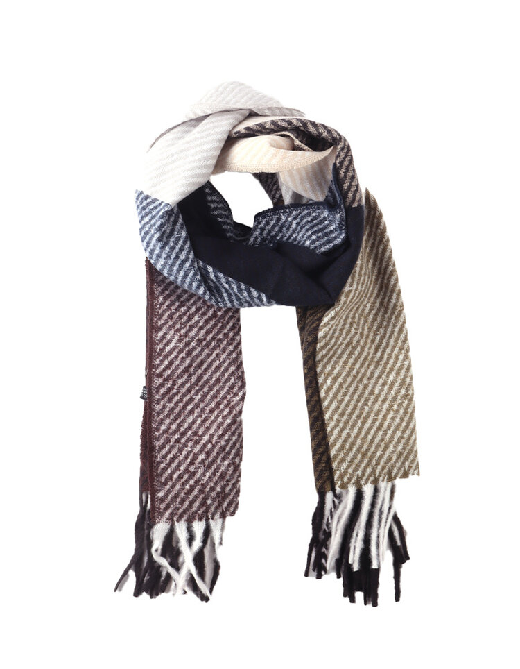 Giuliano Scarf  | 700376
