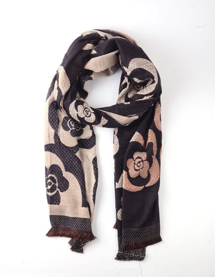 Giuliano Scarf  | 700377