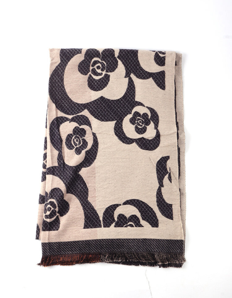 Giuliano Scarf  | 700377