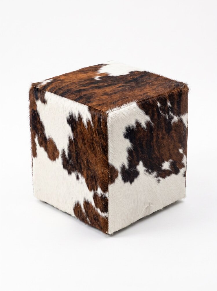 Cowhide pouf | 559156