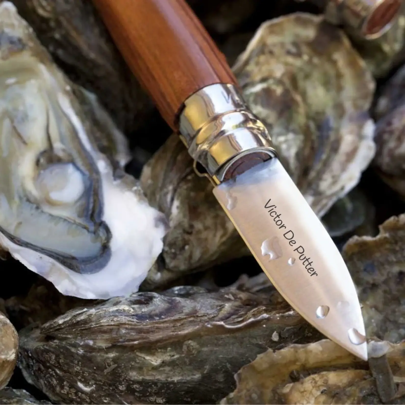 Oestermes Opinel N°09 met gravering