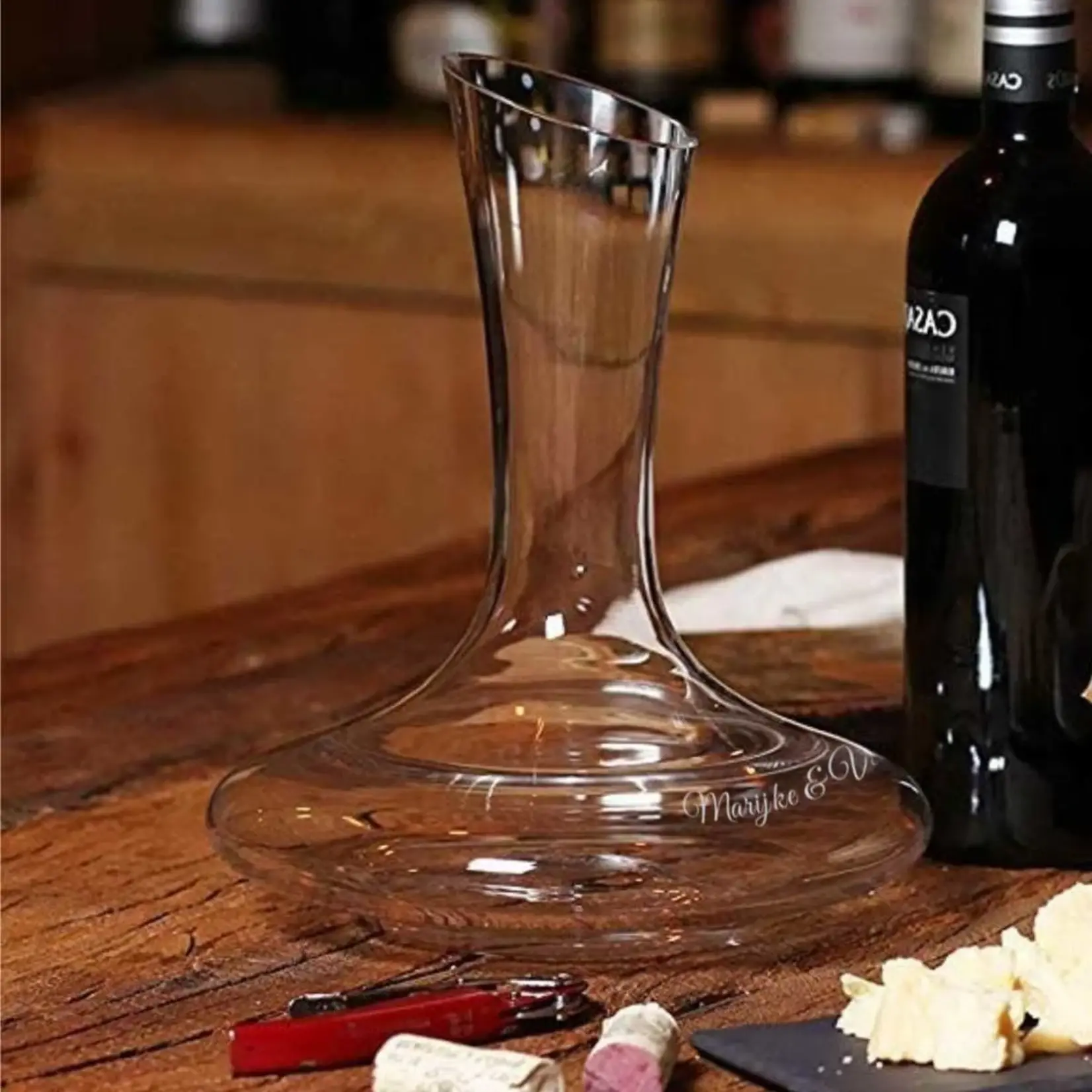 Wijn Decanter Amorpha met tekst