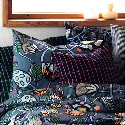 Scandinavian cushions bedroom