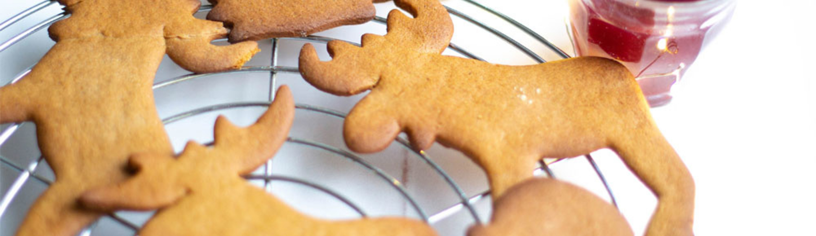 9 december Pepparkakans dag in Zweden. Heerlijke kruidige koekjes!