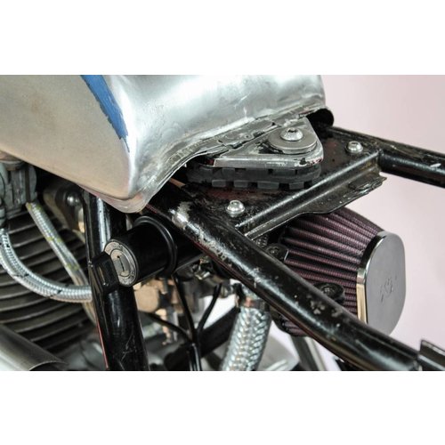 Yamaha SR400 - Zündhalterung Edelstahl