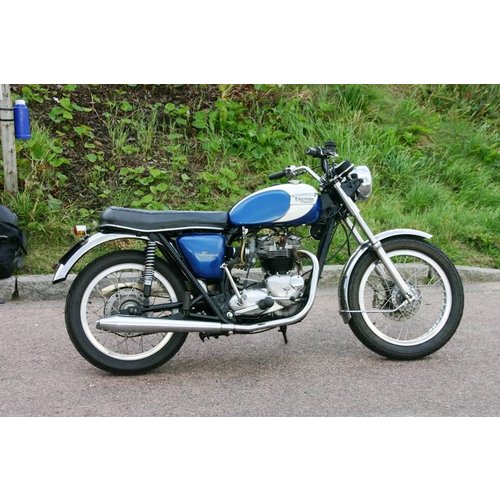 Emgo Peashooter Demper Staal 35 mm Aansluitdiameter 40 mm Uitlaat 675 mm Lengte voor Triumph T140 en Norton