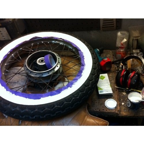 White Wall Tyre Paint