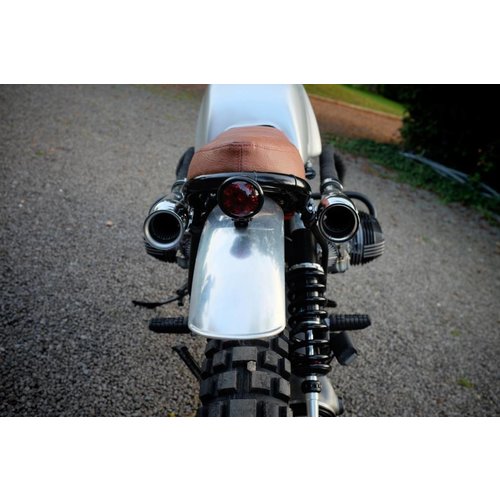 Motorrad LED Rücklicht Kennzeichenhalter, schwarzes Metall-Gehäuse