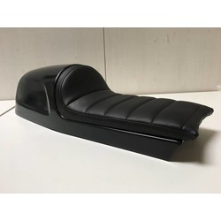Asiento Cafe Racer "Imola" Tuck 'N Roll Negro Tipo 6