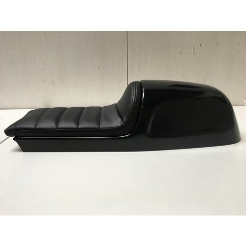 C.Racer Asiento Cafe Racer "Imola" Tuck 'N Roll Negro Tipo 6