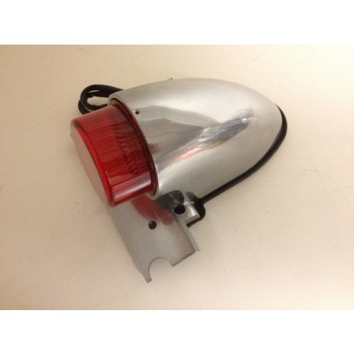 Emgo Sparto Replica Rücklicht aus poliertem Aluminium mit integrierter Kennzeichenhalterung