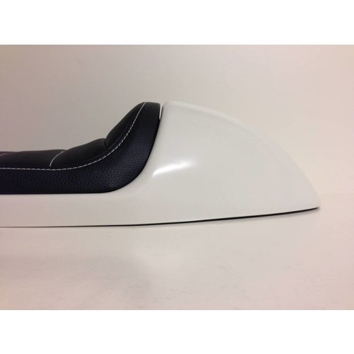 C.Racer Selle noir Café Racer Tuck N' Roll type 35