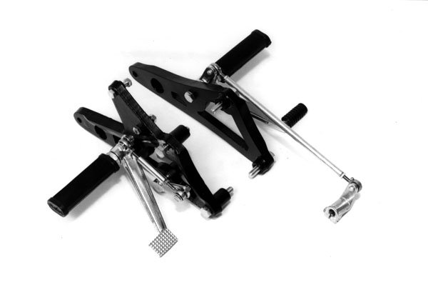 CaferacerWebshop.com | Rearset - CafeRacerWebshop.com