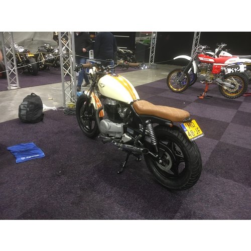 VERKAUFT: Honda cm400t Brat