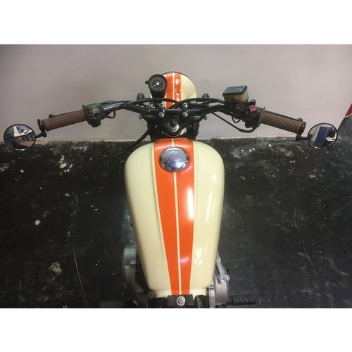 VERKAUFT: Honda cm400t Brat