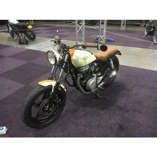 VERKAUFT: Honda cm400t Brat