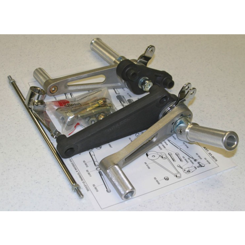 Tarozzi Kawasaki GPZ Fußrastenanlage Knurled Faltbar