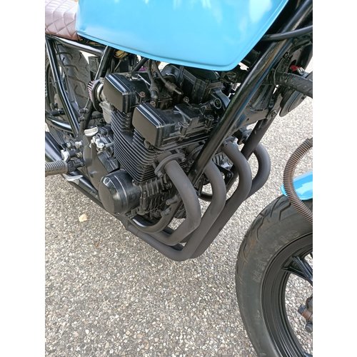 VENDU: Suzuki GSX 400 F Bratstyle