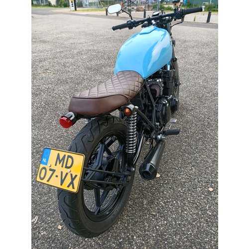 VERKAUFT: Suzuki GSX 400 F Bratstyle