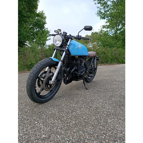VENDU: Suzuki GSX 400 F Bratstyle