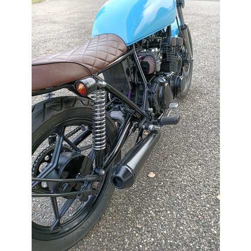 VENDU: Suzuki GSX 400 F Bratstyle