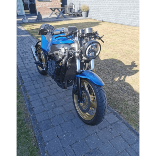 Suzuki RF600 personnalisé